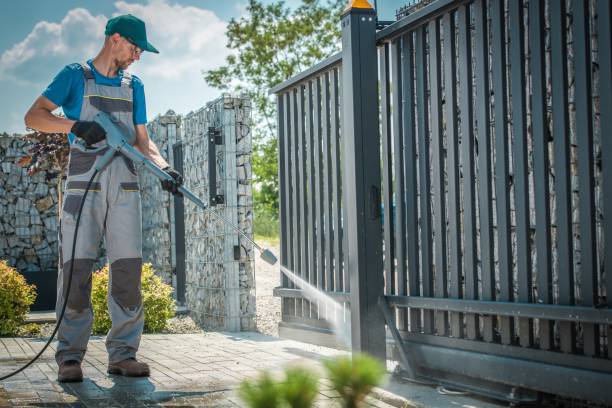 Best Pool Deck Cleaning  in South Bay, FL